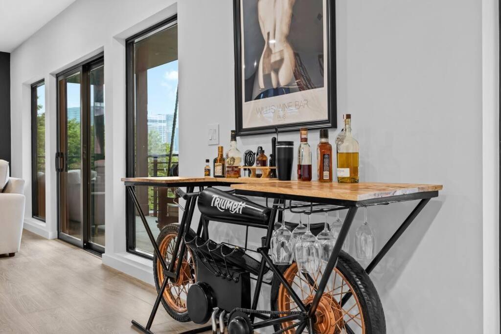 Apartament Skyline View, Pool, Gym, Balcony'S, Walk To Bway! Nashville Zewnętrze zdjęcie
